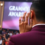 Imagen relacionada con Bad Bunny anillo compromiso