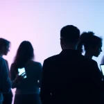 Imagen relacionada con celebridades redes sociales privacidad bienestar digital